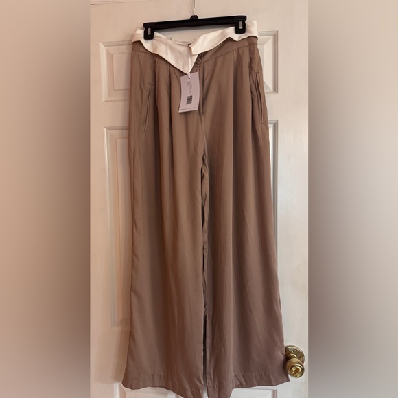 Noli Soho Foldover Trouser Mocha (dusty rose) - Wide Leg and flowy NWT - Picture 2 of 6